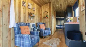 The Suffolk Hut - Image 4