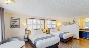 The Lamplighter Inn - Crab Shack and Whale Watching - Image 2