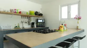 Sunny Hill Apartment - Image 4