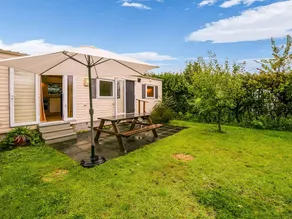 Welcoming Chalet in Renesse near Seabeach - Image 2