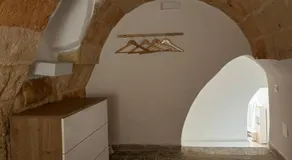 yellow house - Image 5