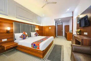 Hotel Black Stone Palace - Image 2