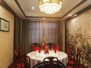 Yuxia International Hotel - Image 3
