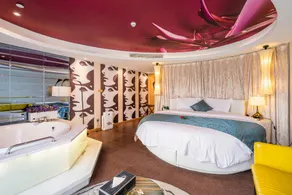 Ace International Hotel - Image 2