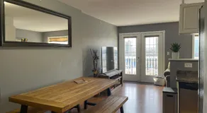 Top Floor Riverfront Condo with Stellar Sunsets! - Image 4