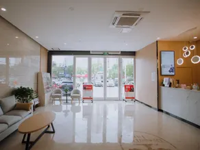 GreenTree Inn JiangSu HuaiAn North ChengDe Road East BeiJing Road Express Hotel - Image 4