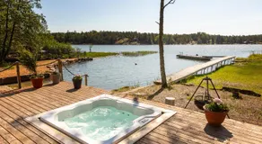Villa Dynni · Villa Dynni - South Facing - Seafront - Jacuzzi - Image 4