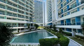 Azure Urban Resort with WIFI and Netflix - Image 3