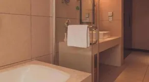 Kunming Wenhui Hotel - Image 2