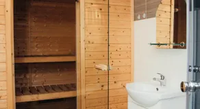 Domek Aleksander z basenem, banią ruską i sauną - Image 3