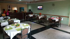 Mataan Hotel and Suites - Image 3