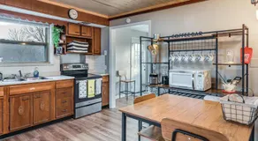Warren County Launchpad: Pet-Friendly Lebanon Apt - Image 3