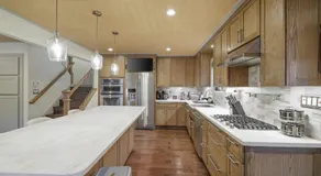 Luxurious Poconos Retreat - Hot Tub, Sauna, Games - Image 4