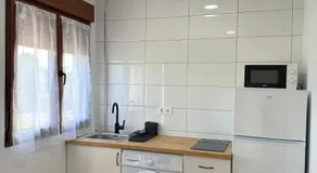 Alojamiento con finca en Gijón - Image 2
