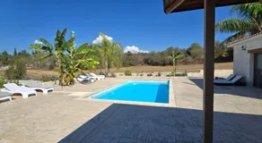 Lasa Valley Villa - Image 3