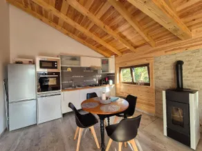Le Chalet Cocon et Jacuzzi - Image 3
