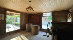 Zaali's wine cellar - Image 4