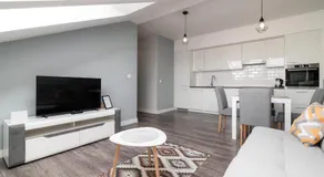 APARTAMENT WARSZAWSKA klimatyzacja zamknięte osiedle parking - Image 2