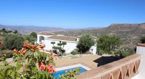 Casa Arts guest rooms - Image 4