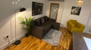 De Parys Penthouse 5 in Bedford - Image 5
