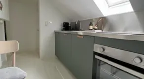 3-room apartment with free parking and terrace - Image 3
