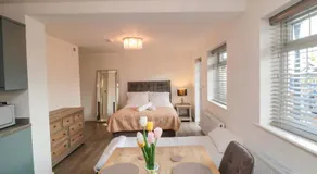 Toote Suite - Image 2