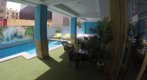 Hotel Golden Sand - Image 4