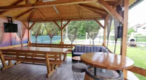 Holiday Home - Image 3