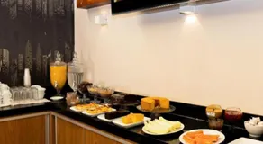 Paraná Comfort Hotel - Image 4