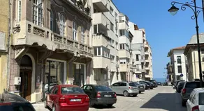 Old town apartment next to sea Constanta - Image 4