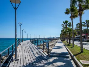 Modern flat with balcony and sea views on the sunny side of Cyprus All yours - Image 3
