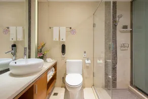 Expo Garden Hotel - Image 2