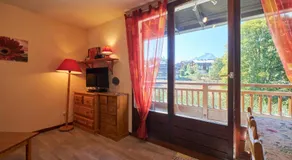Appartement '2 Alpes - Appartement 2-4 Pers' avec vue montagne, balcon et Wi-Fi - Image 4