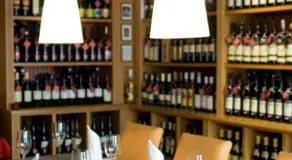 Hotel Merlot - Image 3