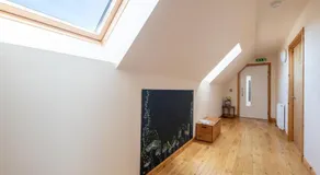 Spacious 6 bedroom property on a working fruit farm - Image 5