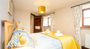 Ystumgwern Luxury Barn Conversions - Image 2