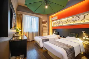Baiwei Light Residence Hotel (Puyang Stadium Branch) - Image 2