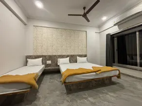 Hotel Grand Vrundavan - Image 2