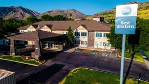 Best Western Brigham City Inn & Suites - Image 1