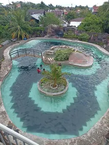 Tropical Hotel - Image 2
