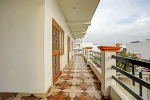 Hotel O Luxury Guest house - Image 3