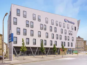 Travelodge Bradford Central - Image 2