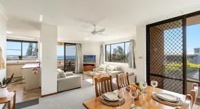 Namanula Unit 6 - Ocean Views without the Price Tag - Holiday Yamba - Image 3