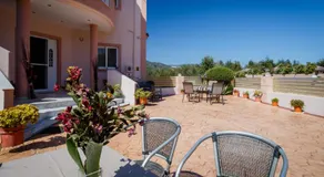 Mirimar Apartments - Image 5