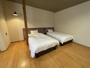 Go-UN - Image 4