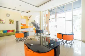 Hotel Pratisarawirya by The Loka - Image 4