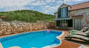 Holiday Home in Marina near Beaches - Image 3