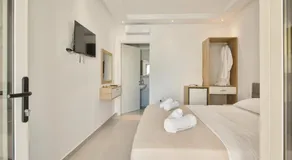 MiLen by Santorini Residence - Image 5