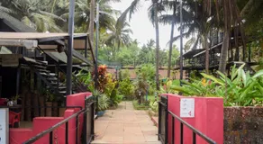 The Yuppi Hippi Beachpackers Hostel - Image 3