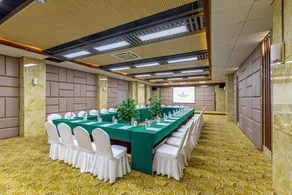 Tang Golf Garden Hotel (Yunjing Road, Kunming Economic Development Zone) - Image 2